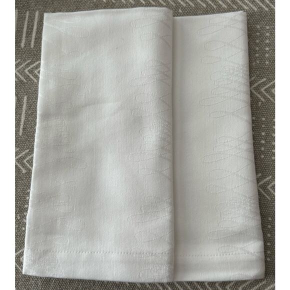 NWT Waterford Crystal formal MAEVE napkins white with design 21”x21” set of 12 - Picture 4 of 16